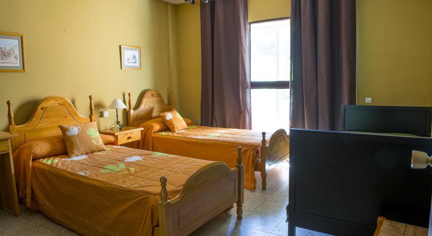 La Casona Del Pinar Albergue San Rafael Δωμάτιο φωτογραφία