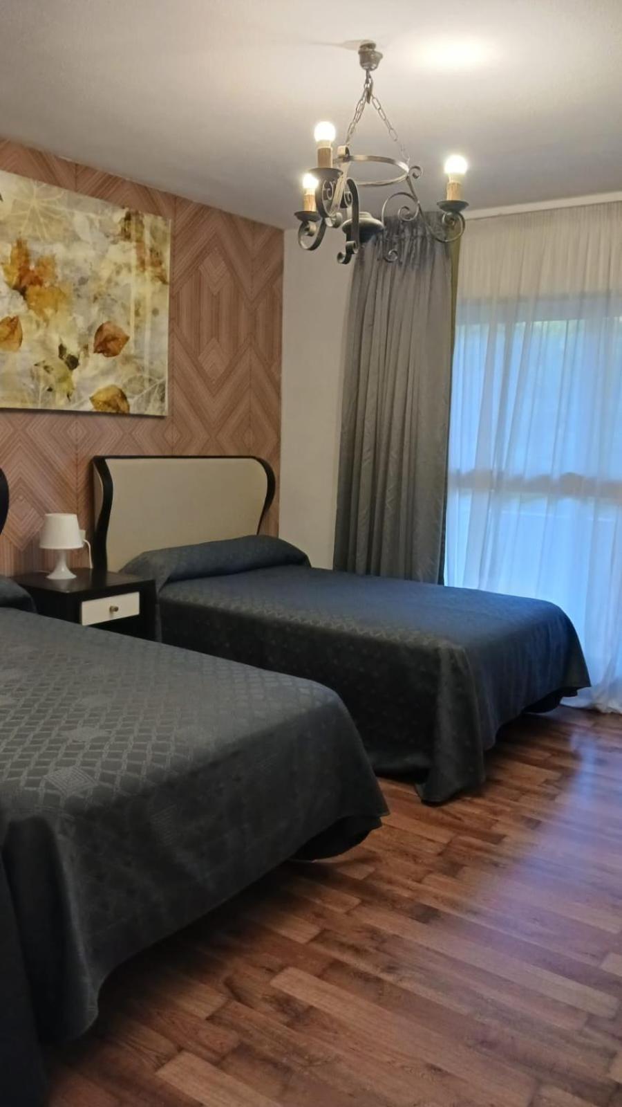 La Casona Del Pinar Albergue San Rafael Εξωτερικό φωτογραφία