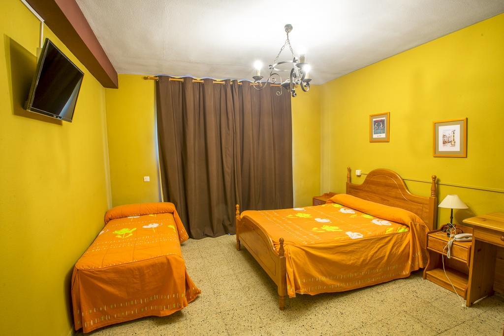 La Casona Del Pinar Albergue San Rafael Εξωτερικό φωτογραφία