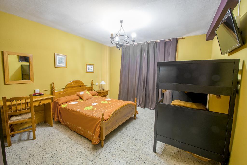 La Casona Del Pinar Albergue San Rafael Εξωτερικό φωτογραφία
