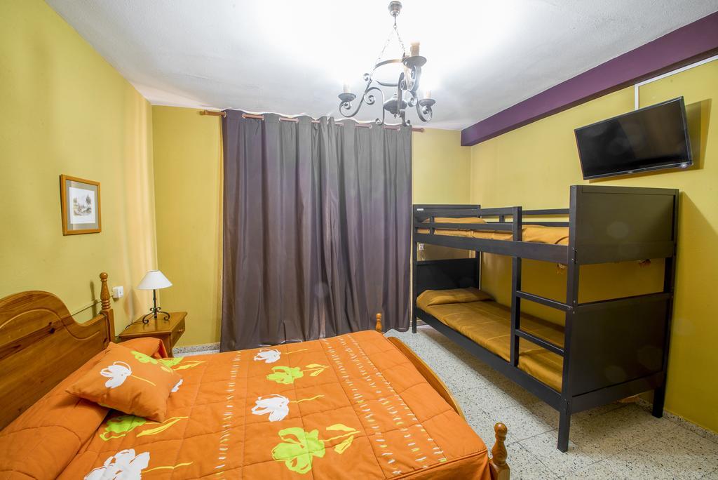La Casona Del Pinar Albergue San Rafael Εξωτερικό φωτογραφία